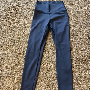 Fleo silky silk size small